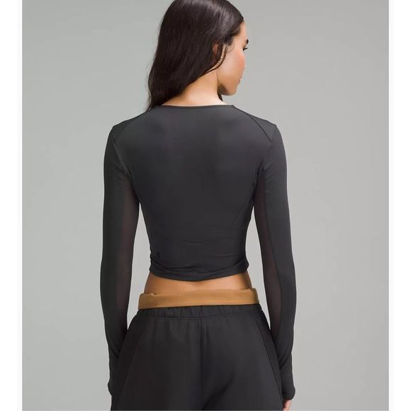 Lululemon Hold Tight Long-Sleeve Shirt size medium - Picture 5 of 6